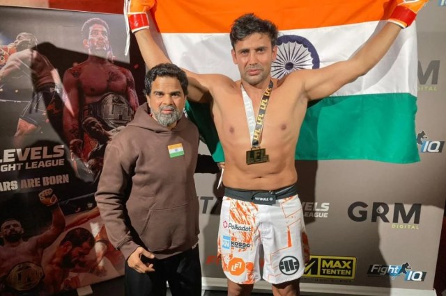 Sangram Singh with coach