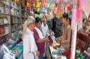 सम्मेलन में फेरे लेने आए करीब 400 आवेदन आए, जबकि लक्ष्य 200 जोड़ों का विवाह कराना है। गहन दस्तावेज जांच और भौतिक सत्यापन के बाद जहां कई आवेदन निरस्त हुए हैं वहीं अन्य जो सही पाए गए हैं उनको फेरे लेने आगामी सम्मेलन में ही मौका मिलेगा।