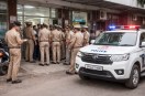 जांच करती पुलिस सांकेतिक तस्वीर फोटो जेनरेट AI