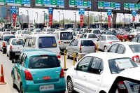 उत्तर प्रदेश में एक्सप्रेस वे यात्रा हुई महंगी:लागू नई टोल दरें, सभी श्रेणियों में बढ़ोतरी (फोटो सोर्स : भाषा WhatsApp News Group)