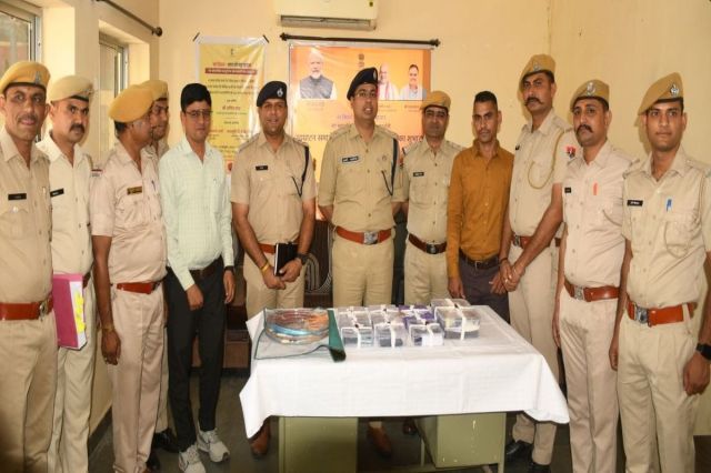 बुजुर्ग से 4.39 लाख की ठगी के मामले में फर्जी डॉक्टर समेत 3 आरोपी भोपाल से गिरफ्तार
