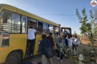 barmer-baytu-school-bus-accident-baytu-nh25-truck-collision-hindi-news