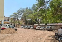 Parking at school poses problems for students