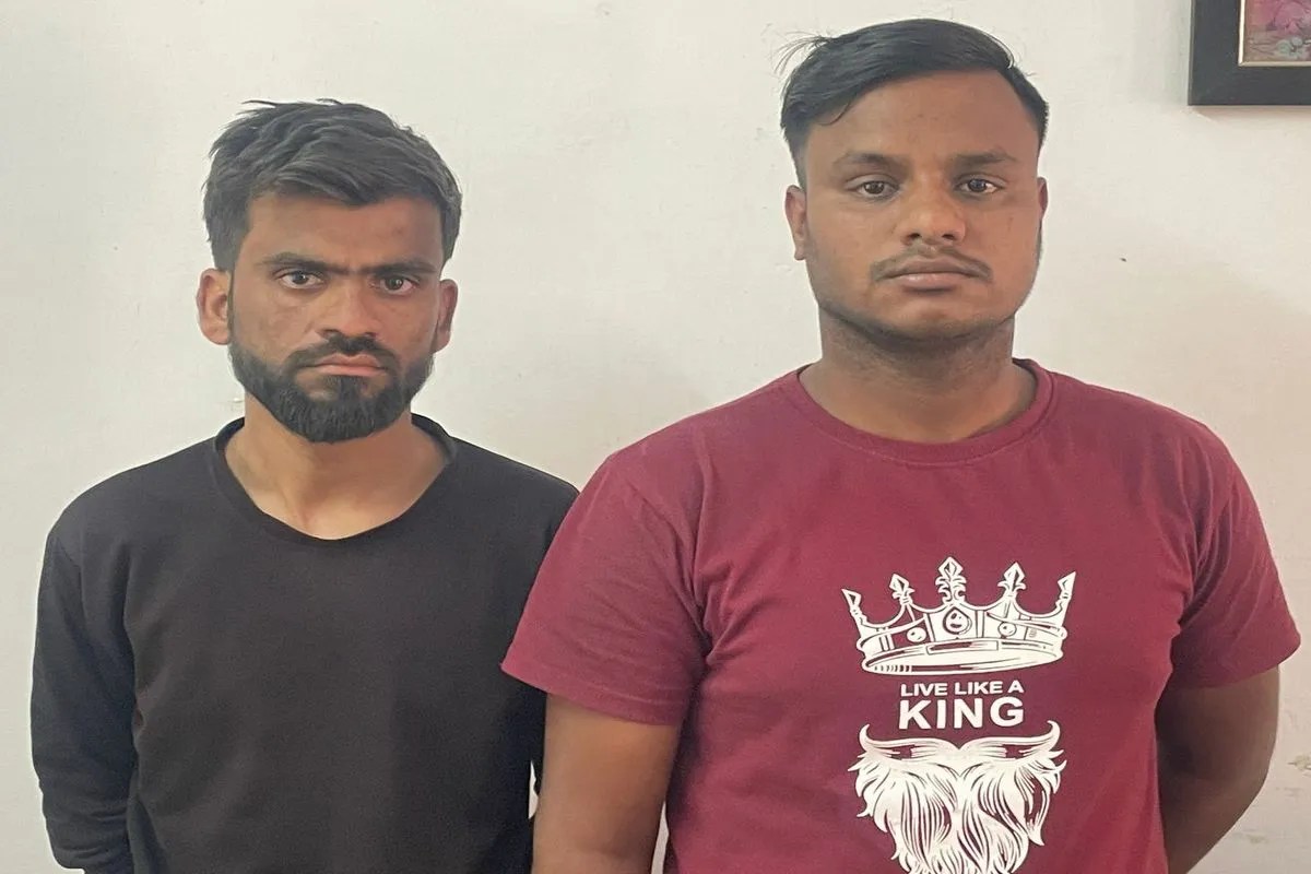 ऑपरेशन ‘म्यूल हंटर’ - साइबर ठग गिरोह का पर्दाफाश, अलवर गेट थाना पुलिस की कार्रवाई, सेवानिवृत्त बुजुर्ग को बनाया था ठगी का शिकार, पुलिस कर रही है आरोपियों से पूछताछ