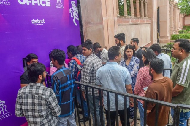 Ipl tickets offline sale