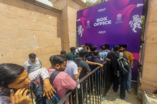 Ipl tickets offline sale