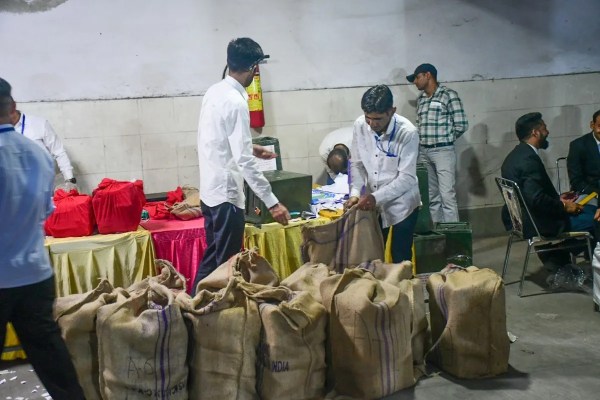 Bar council election in jaipur get cancelled 