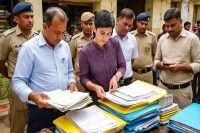 Abu Road fake certificates, Sirohi district news, Rajasthan fraud case, fake birth death certificates, VDO ID misuse, Panchayat fraud Rajasthan, Abu Road block scam, Rajasthan governance issue, fake documents case, rural administration fraud, eMitra centers blacklist, Rajasthan local news, government certificate scam, Sirohi administration action, Rajasthan investigation news