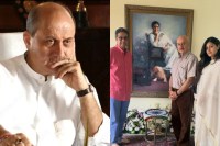Anupam Kher Asha Bhosle House Visit