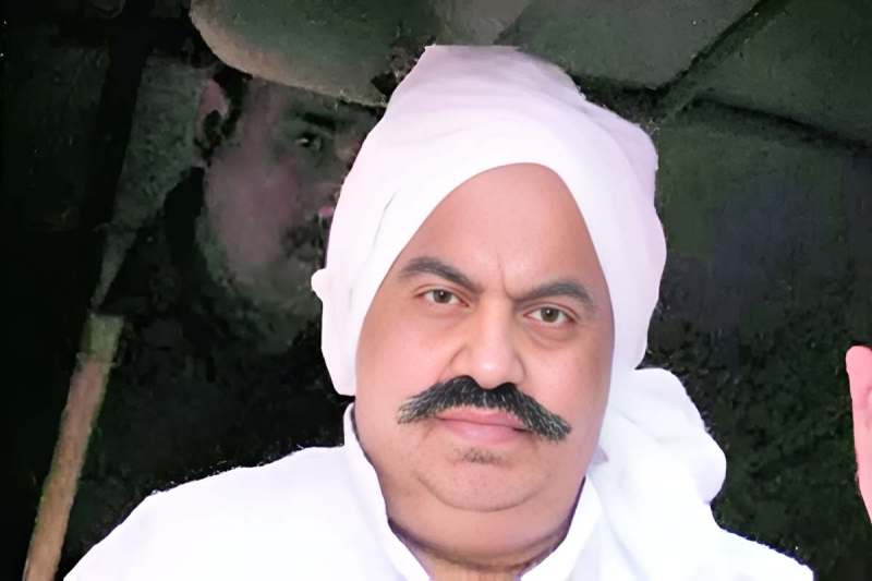 brother of hotel taj delhi darbar owner arrested what is whole matter bareilly news