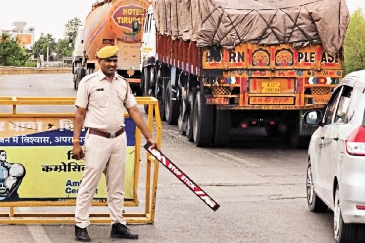 पुलिस ने स्टॉप स्टिक से तस्करों पर कसी लगाम, पत्रिका फोटो