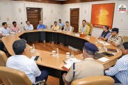 सीएम भजनलाल शर्मा ने अधिकारियों के साथ की चर्चा, पत्रिका फोटो