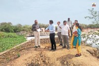 मुख्य अभियंता एवं अतिरिक्त सचिव भुवन भास्कर ने किया बांध का निरीक्षण, पत्रिका फोटो
