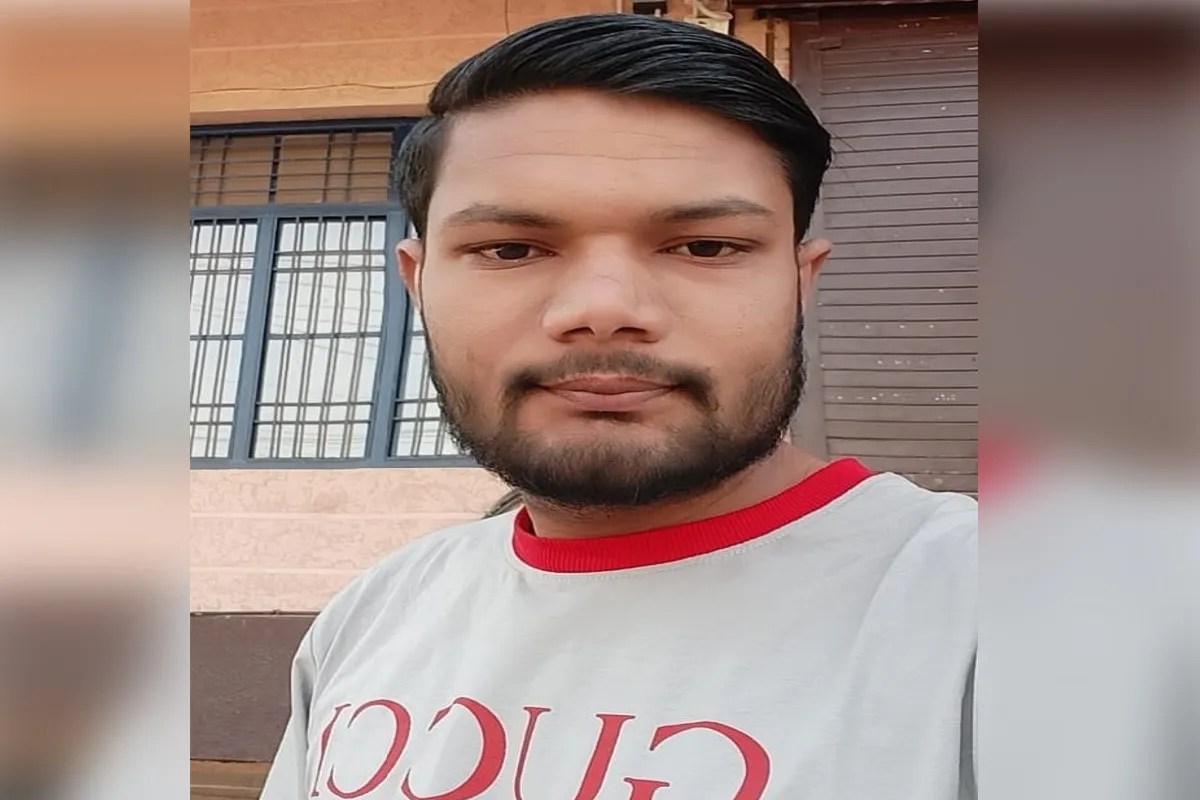 Dholpur road accident, Bari accident news, finance employee death, scooter accident case, unknown vehicle hit and run, Bhind MP youth death, Bajaj Finance employee death, Rajasthan road accident news, Bijoli gaushala accident, tragic accident Rajasthan, young man killed accident, police investigation case, highway accident Rajasthan, Dholpur latest news, Bari news update