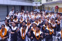 आईसीएसई रिजल्ट में लखनऊ के छात्रों का जलवा, आरुषि 98% और प्रथम 97.75% (फोटो सोर्स : भाषा WhatsApp News Group)