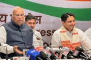 kharge statement controversy bjp files complaint with delhi police over hate speech