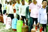 lpg gas crisis looms during wedding season caterers and administration clash commercial cylinders unavailable