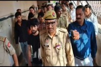 कड़ी सुरक्षा में NIA कोर्ट में पेशी, देश में दहशत फैलाने की थी साजिश (Source: Police Media Cell)