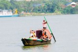 PM Modi Kolkata visit Hooghly ghat Modi visit PM Modi boat ride पीएम मोदी कोलकाता दौरा हुगली घाट मोदी नाव में पीएम मोदी कोलकाता खबर मोदी