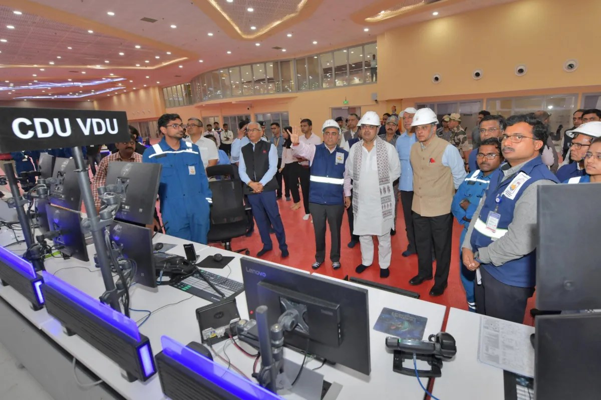 निरीक्षण करते मुख्यमंत्री भजनलाल शर्मा। फोटो- पत्रिका