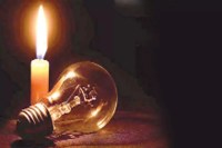 बिजली संकट गहराया, हजरतगंज में भी कटौती से लोग परेशान (फोटो सोर्स : भाषा WhatsApp News Group)