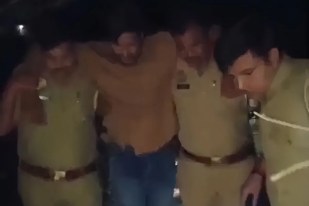 25 हजार के इनामी बदमाश के पैर में लगी गोली