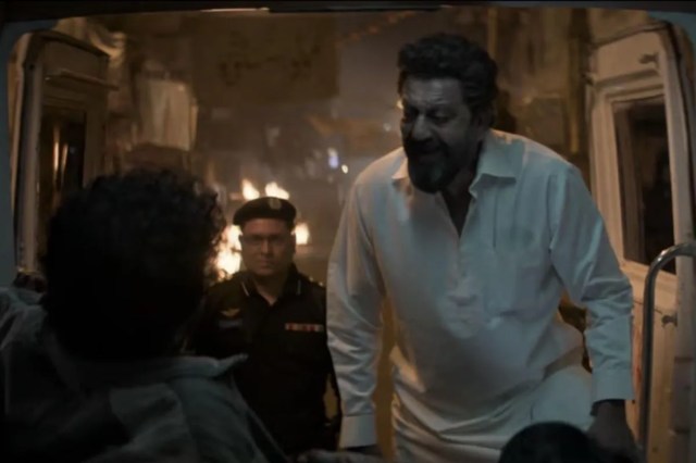 Sanjay Dutt abusive scene cut