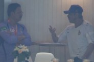 Shah Rukh Khan intense chat with CEO Venky Mysore