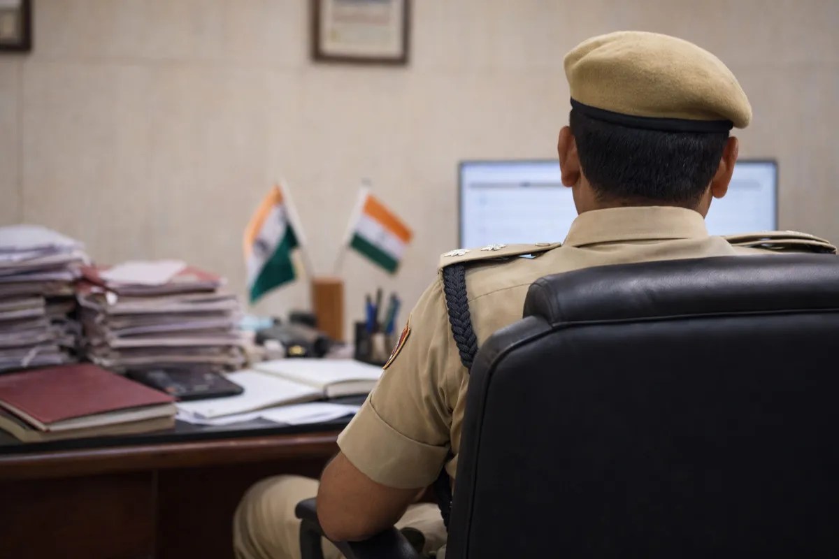 Sirohi police audio viral, Kalandi SHO controversy, Rajasthan police news, objectionable audio case, SHO Ganga Prasad viral audio, police threat allegation, social media viral audio, Rajasthan law and order, ASP investigation case, police disciplinary action, line hazir SHO, Sirohi news update, controversial audio clip, Rajasthan police controversy, local political reaction