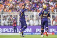 Varun Chakravarthy vs RR in IPL 2026