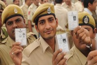 अभूतपूर्व सुरक्षा में होगी होमगार्ड लिखित परीक्षा: 25 लाख अभ्यर्थियों के लिए 1053 केंद्रों पर कड़े इंतजाम (फोटो सोर्स : भाषा WhatsApp News Group)