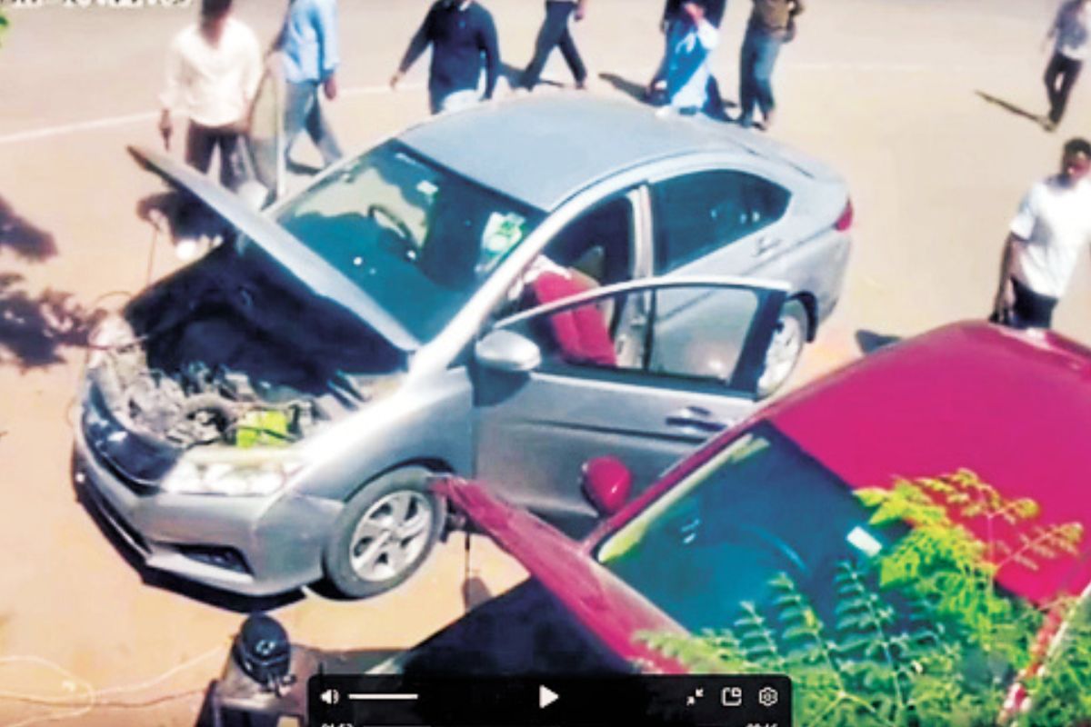 Jaipur Goons Storm Garage Brutally Beat Mechanic with Sticks CCTV Footage Shocks