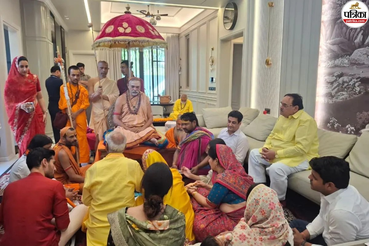 Shankaracharya Avimukteshwaranand Saraswati Questions in Jaipur If Rule of Law Prevails Why Silence Over Threats