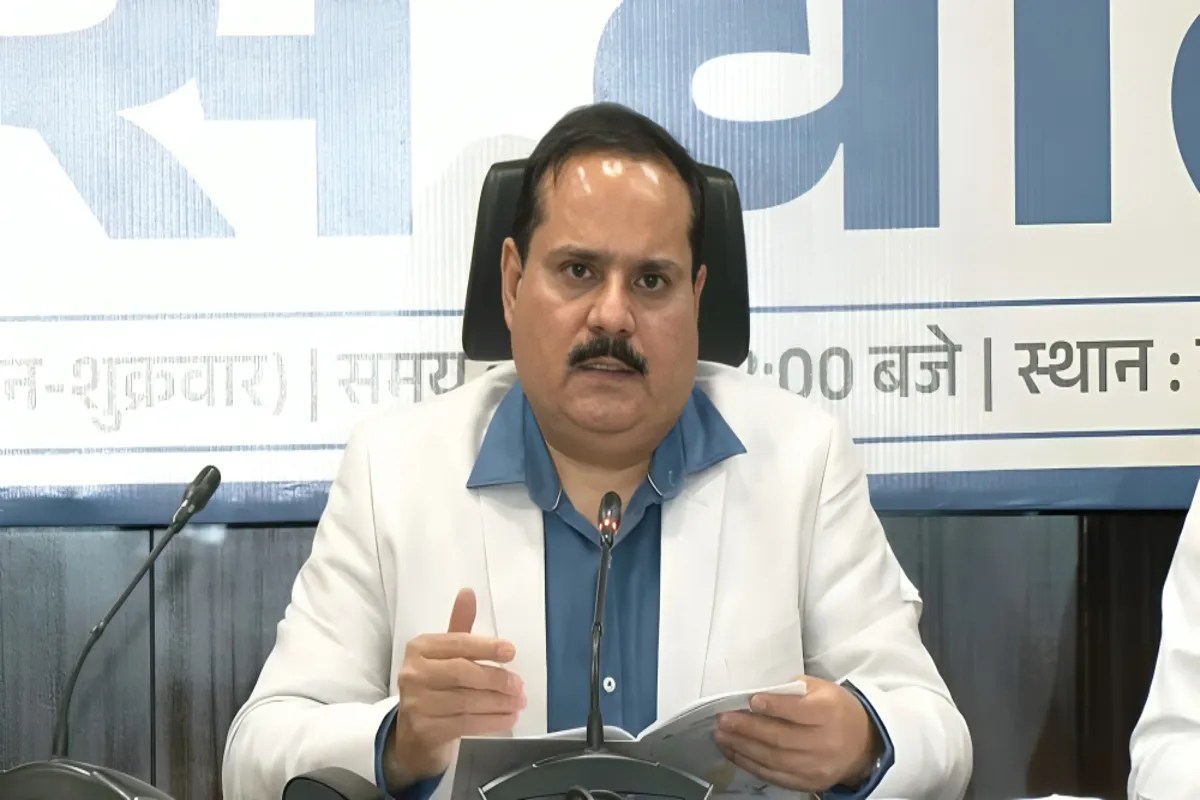 उत्तर प्रदेश में मतदाता सूची पुनरीक्षण प्रक्रिया पूरी: 13.39 करोड़ मतदाता दर्ज, महिला भागीदारी में बढ़ोतरी (फोटो सोर्स : Information Department )