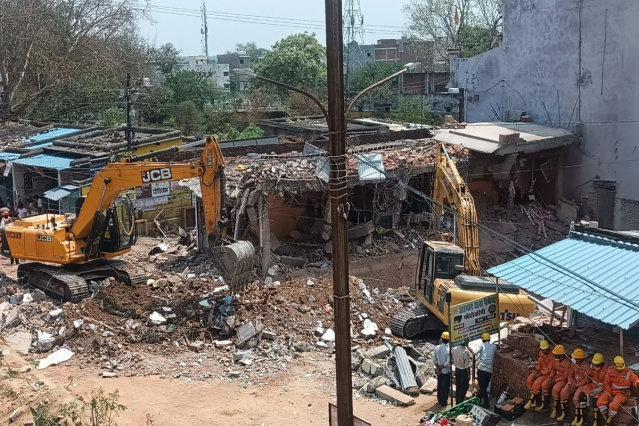 Anuppur Building Collapse