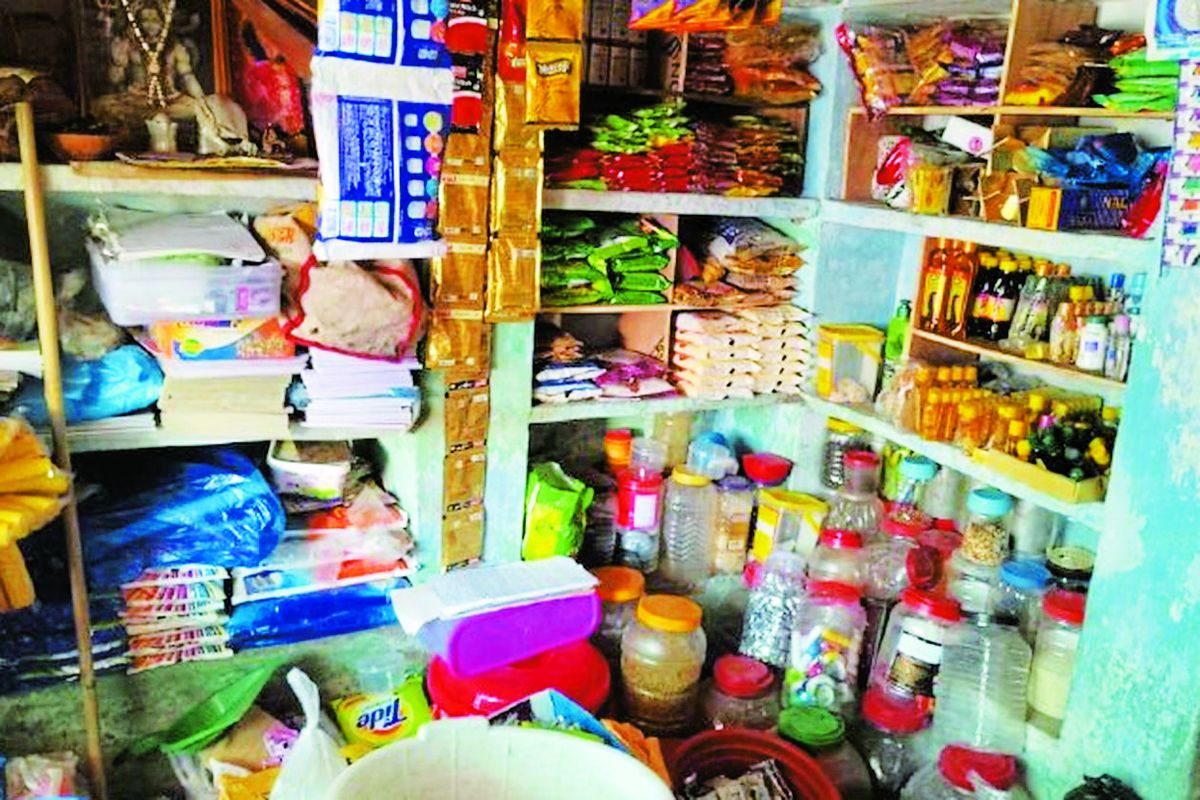 महंगाई की मार, खाड़ी में युद्ध से रसोई का बजट बिगड़ा