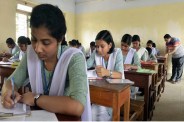सातवीं के पेपर में गड़बड़ी (Photo AI)