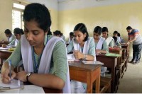 CG News: परीक्षा में फिर लापरवाही, छात्र-छात्राओं की संख्या से कम पहुंचे प्रश्नपत्र