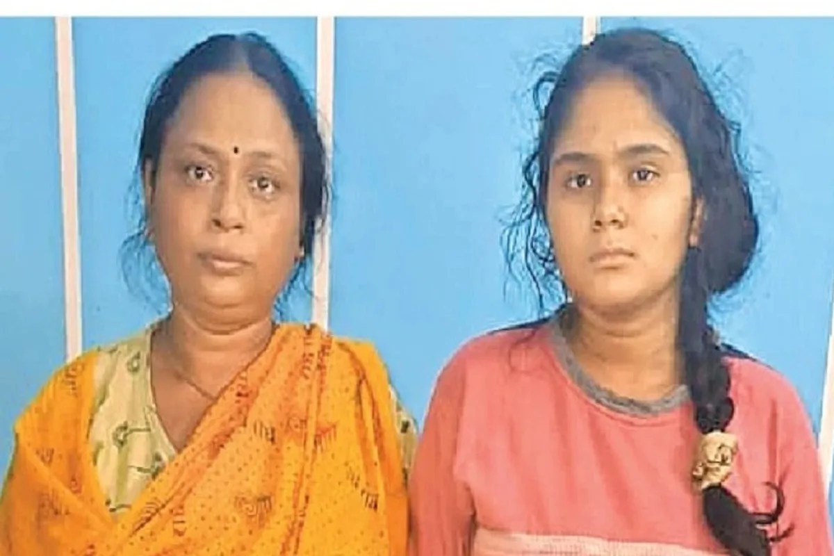 CG Crime: रात में मोबाइल देखने से मना किया, दो बेटियों ने मिलकर पिता की कर दी हत्या