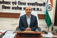 Ashoknagar Collector Saket Malviya became furious