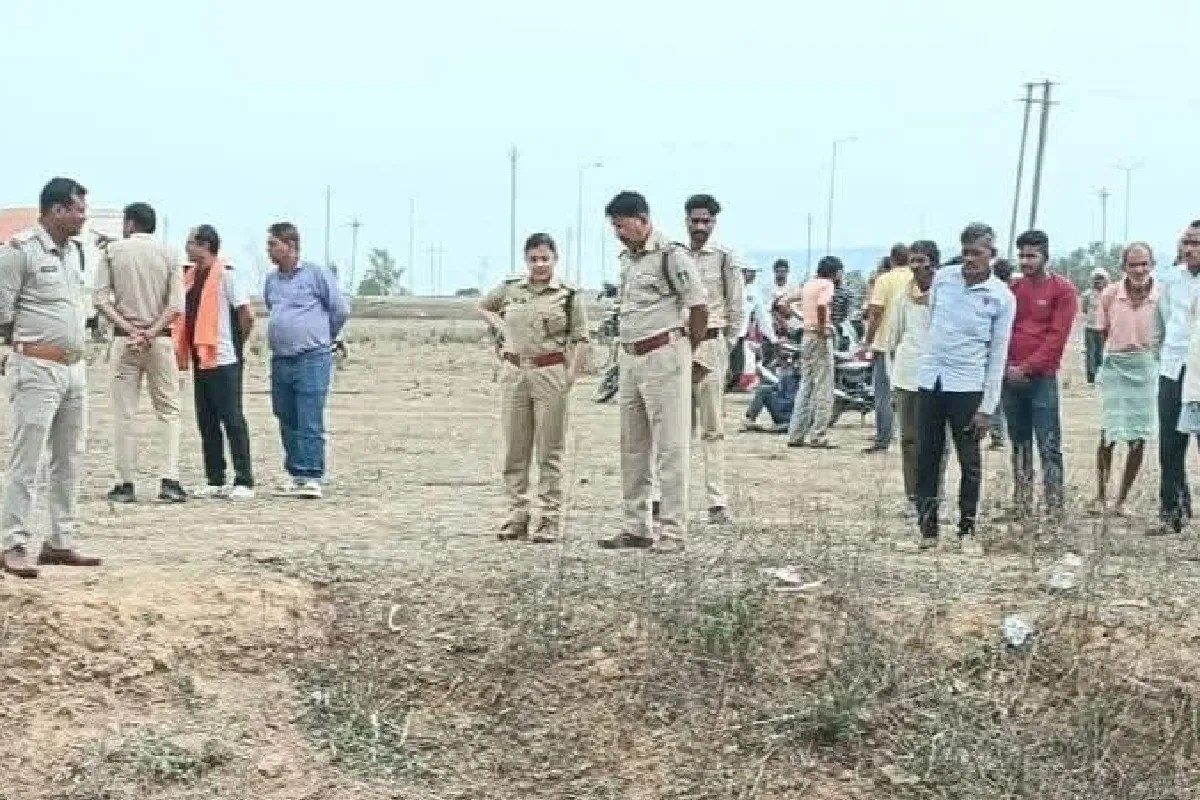 youth killed Lured to a Liquor PartyThroat Sli Head Crushed in maihar mp news