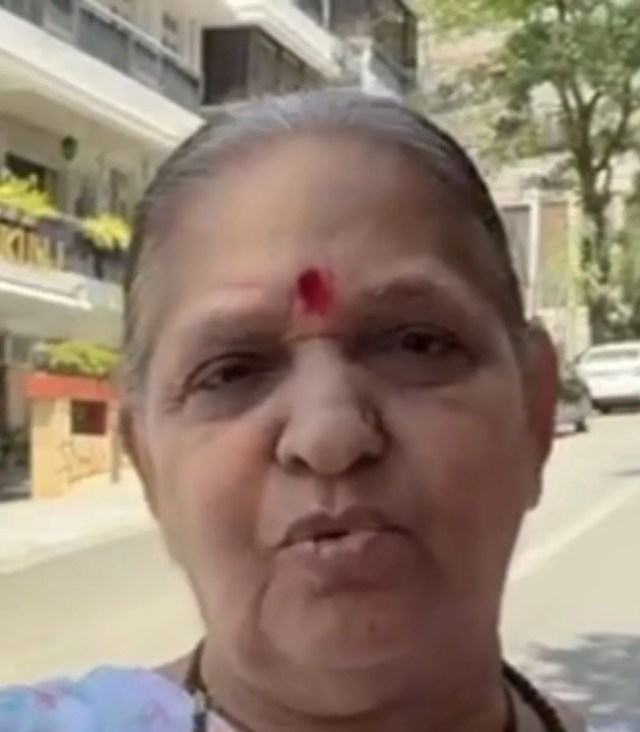 Asha Bhosle Death News