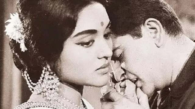 Rishi Kapoor Big Reveals On father Raj Kapoor Affair