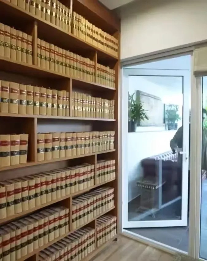 Raghav Chadha-Parineeti Chopra Luxurious Home