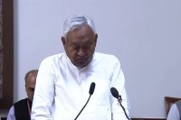 नीतीश कुमार ने राज्य सभा सदस्य के तौर पर ली शपथ