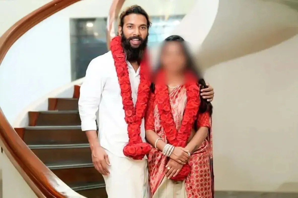 Viral Girl Monalisa Pregnant Farman Khan Big Revealed Front of police New Twist in Love Jihad Marriage