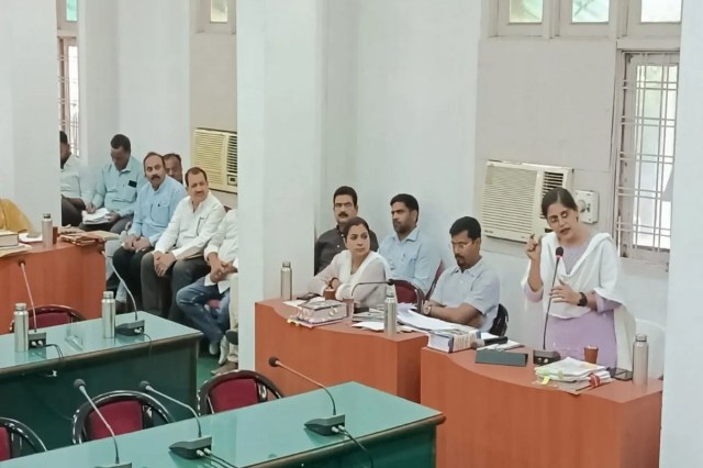 nagar nigam parishad meeting