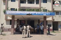 bihar news, madhepura police, vigilance raid