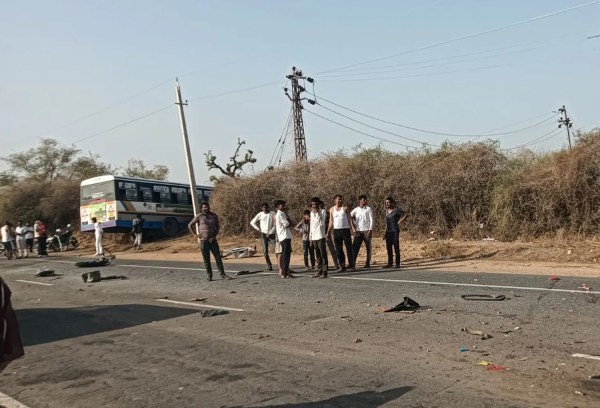 Horrific road accident in Nagaur: 4 people of the same family killed, 8 injured in collision between roadways bus and car