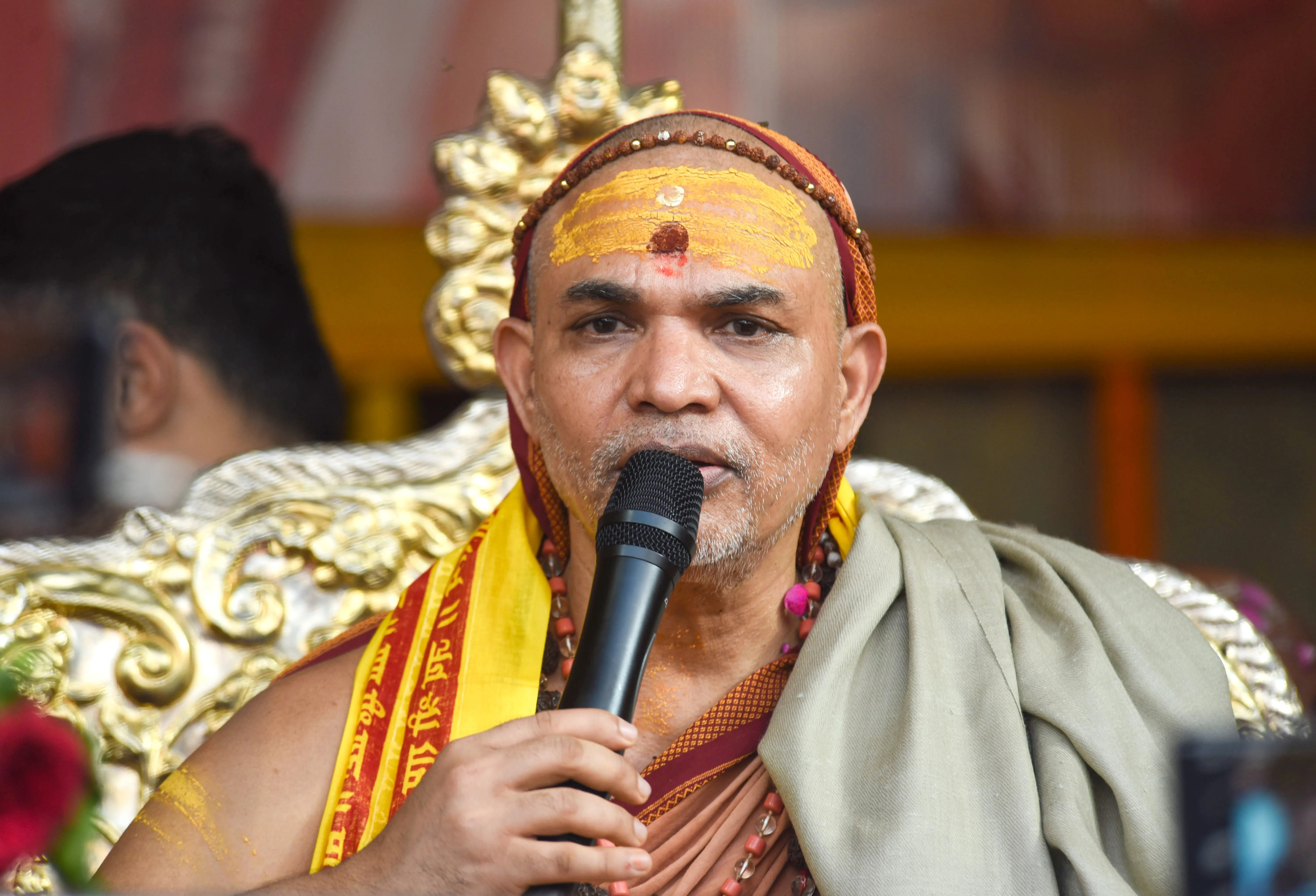 Avimukteshwaranand Saraswati, Shankaracharya on Cow Slaughter